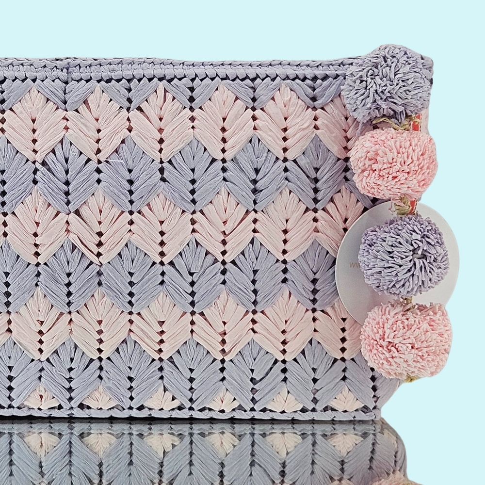 BTB Los Angeles Bria Clutch Purse Woven Lavender Pom Vacation Boho Summer Preppy - Picture 2 of 4